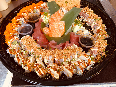 Sushi sashimi box