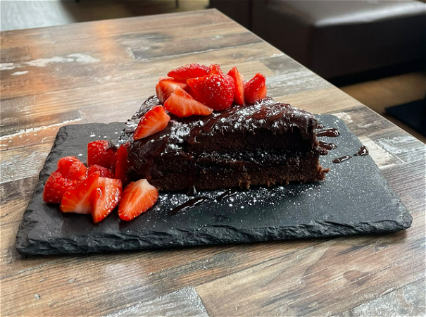 Vegan Strawberry Chocolate Cake