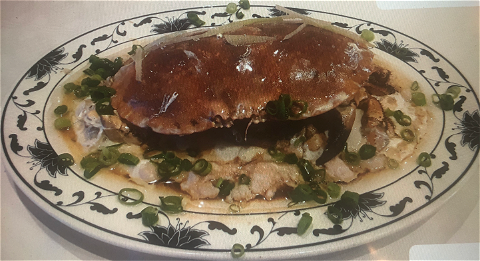 Gestoomde vleeskoek met krab 蟹膏蒸肉饼