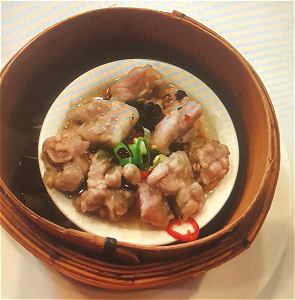 gestoomde ribbetjes met tausi saus steamed ribs with tausi saus 豉汁蒸排骨