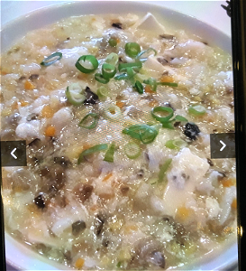 Gestoomde tahoe met zeevruchten  海皇扒豆腐