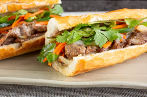 701. Bánh mì Quang Minh (specialiteit)