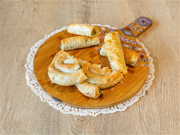 Griekse börek met spinazie en kaas