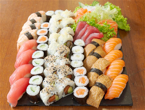 Mix sashimi sushi box 2