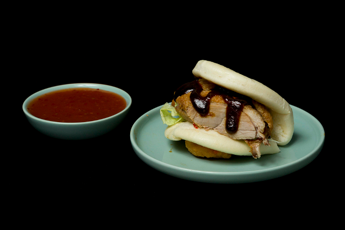 White Steamed Bun / Baked Pistolet with Duck and Hoi Sin Sauce