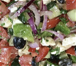 Griekse salade met tonijn