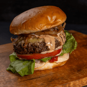 Black Angus cheeseburger