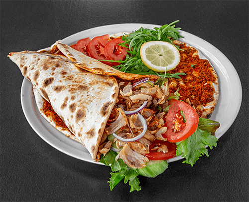 Turkse pizza kalfs döner kebab