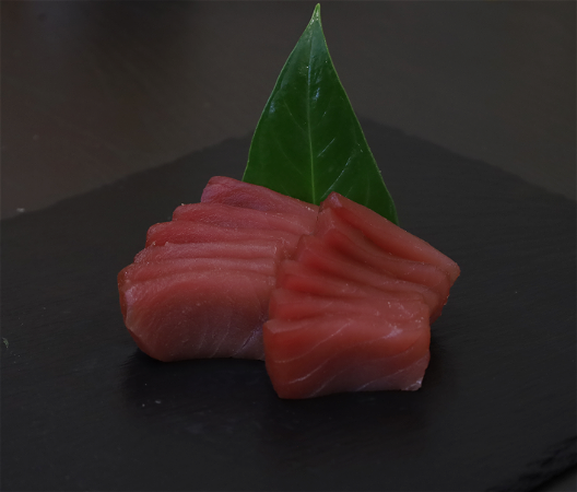 Tuna Sashimi (12 pcs)