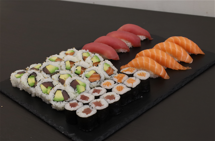 Salmon & Tuna Box (36pcs)