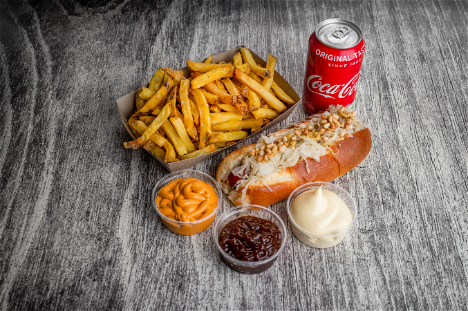 De Frietzaak classic hot dog menu 