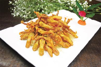  椒盐鸭舌 Enden tong met zout en peper