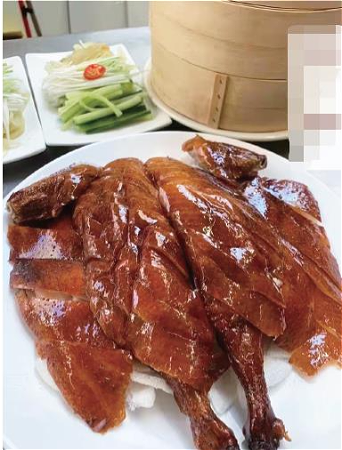 北京片皮鸭半只 Pekingeend half