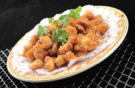 椒盐鸡片  Kipblokjes met zout en peper