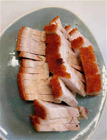 脆皮火腩 Krokante buikspek 