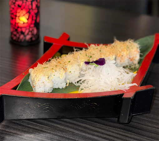 Crunchy California Roll (4pc) NEW