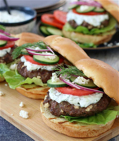 Luxe Beefburger Tzaziki