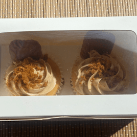 Lotus cupcake