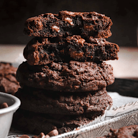 Triple chocolate cookie