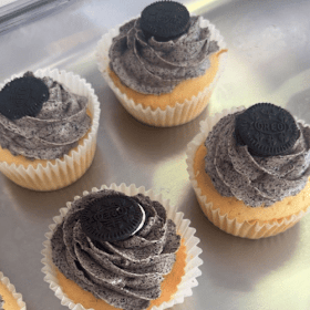 Oreo cupcake