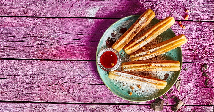 Churro's met chocolade saus