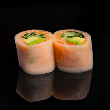 Amazu roll salmon