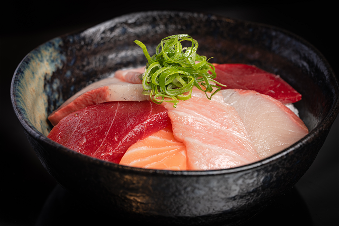 Donburi mix sashimi
