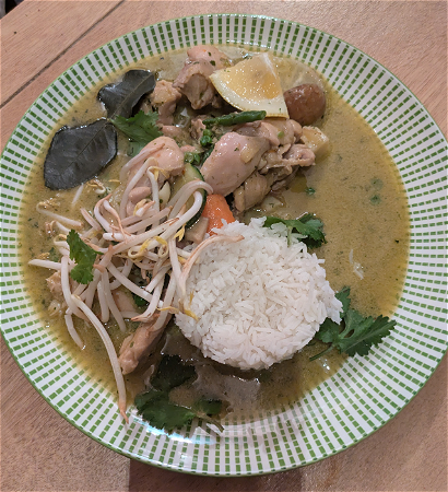 Thaise groene curry met biologische kippendij