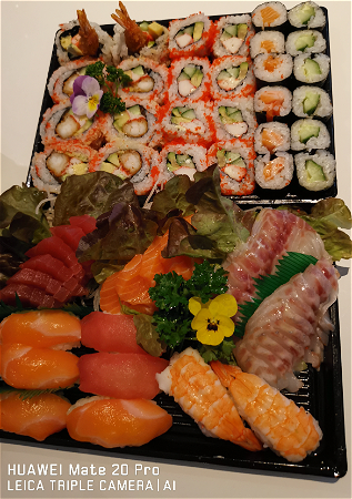 Sushi & sashimi set (55 st.)+wegwerp plastic 