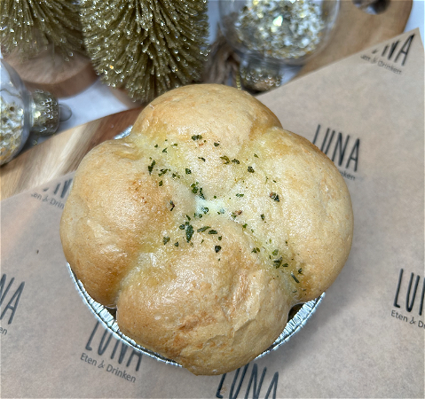 Breekbrood met knoflookboter