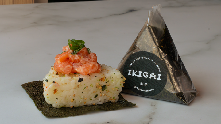 Onigiri Salmon