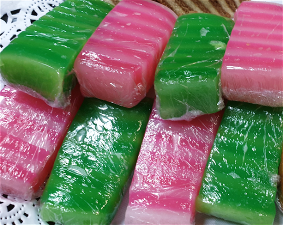 Kue Lapis Roze