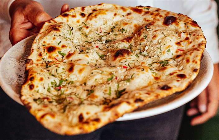 Coriander garlic naan