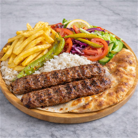 Adana kebab schotel