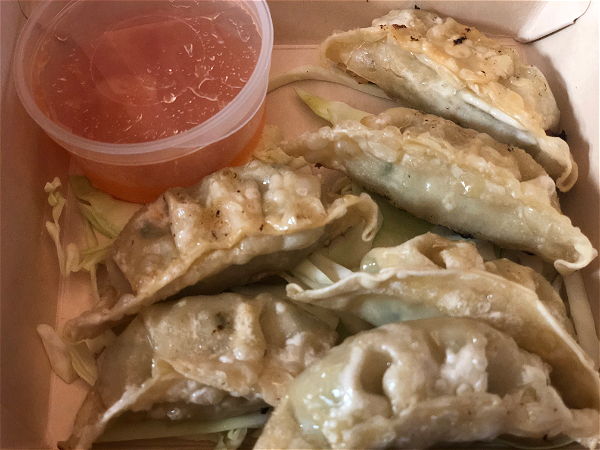 Gyoza (เกี๊ยวซ่าทอด)