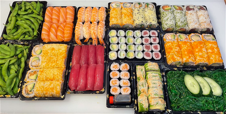 Sushi  box_120st  [8 personen]