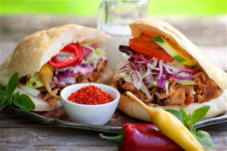 Broodje doner kebab (kip)