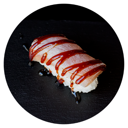 Flamed Maguro Nigiri