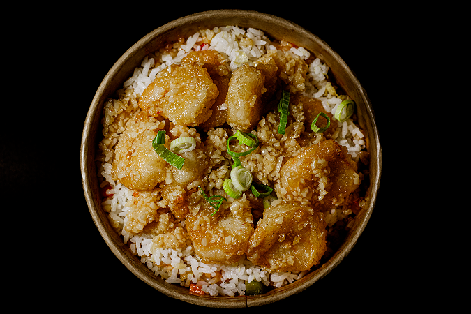 Warme Pokebowl met ebi garlic