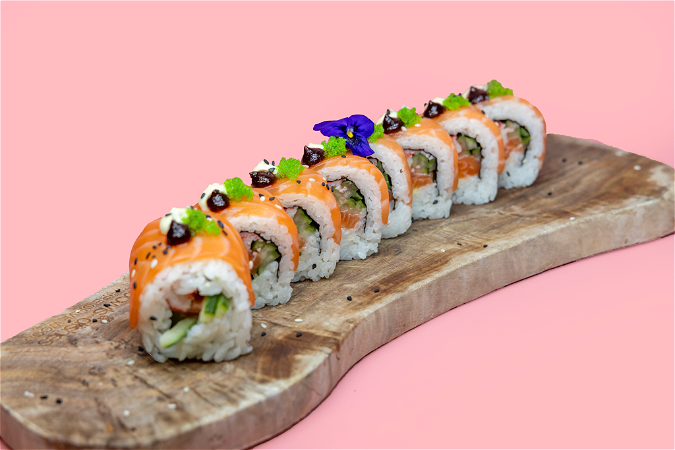 Salmon roll
