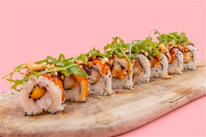 Chicken Cashew roll