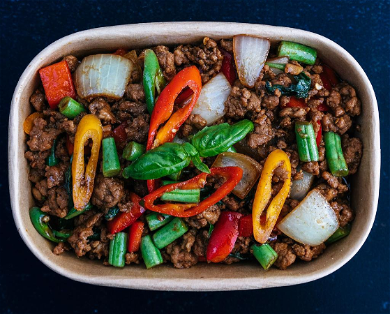 Pad kra pao.