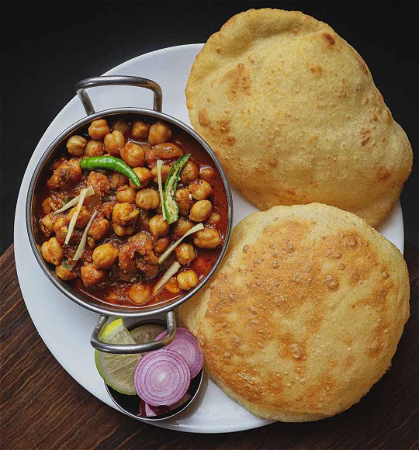 Chloe Bhature