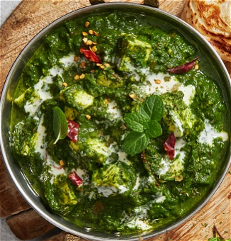Palak paneer