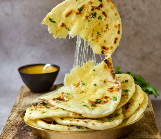 Cheese naan 