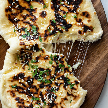 Garlic Cheese naan