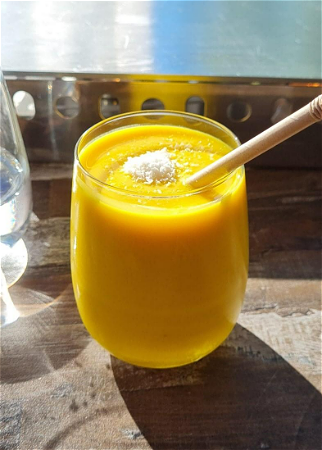 Mango Lassie 