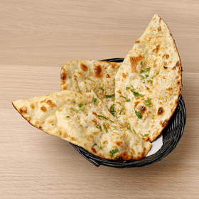 Garlic naan