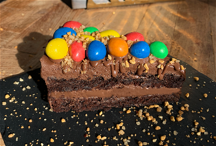 M&M Cake