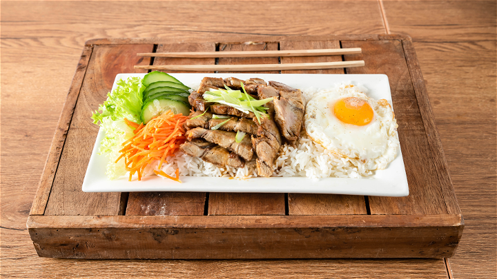 COM THIT NUONG | Grilled pork rice